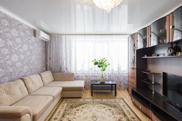Продам трехкомнатную (3-комн.) квартиру, Космонавтов пр-кт, 9, Ростов-на-Дону г