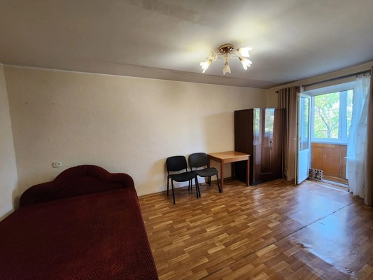 Продам однокомнатную (1-комн.) квартиру, Ульянова Дмитрия ул, 16, Ялта г