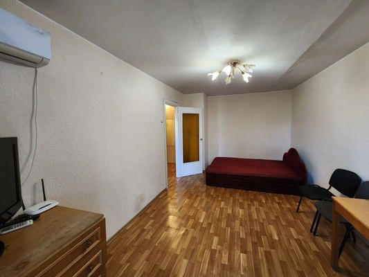 Продам однокомнатную (1-комн.) квартиру, Ульянова Дмитрия ул, 16, Ялта г
