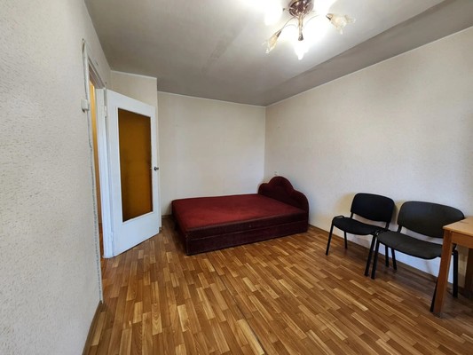 Продам однокомнатную (1-комн.) квартиру, Ульянова Дмитрия ул, 16, Ялта г