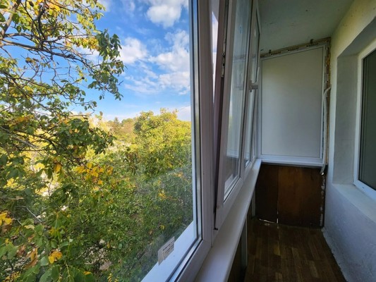 Продам однокомнатную (1-комн.) квартиру, Ульянова Дмитрия ул, 16, Ялта г