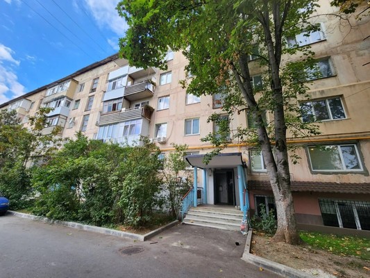Продам однокомнатную (1-комн.) квартиру, Ульянова Дмитрия ул, 16, Ялта г