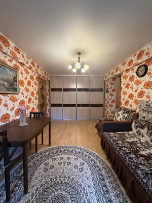 Продам трехкомнатную (3-комн.) квартиру, Полюстровский пр-кт, 23а, Санкт-Петербург г