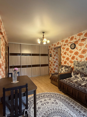 Продам трехкомнатную (3-комн.) квартиру, Полюстровский пр-кт, 23а, Санкт-Петербург г