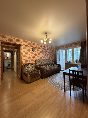 Продам трехкомнатную (3-комн.) квартиру, Полюстровский пр-кт, 23а, Санкт-Петербург г