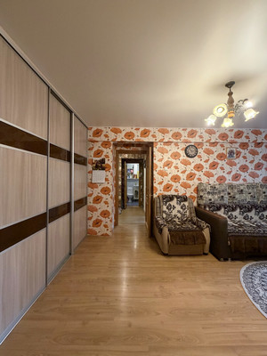 Продам трехкомнатную (3-комн.) квартиру, Полюстровский пр-кт, 23а, Санкт-Петербург г