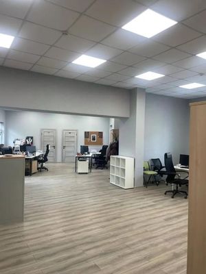 Продам коммерческое помещение 2 713,7 м2, Красина пер, 16 2, Москва г