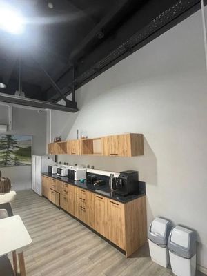 Продам коммерческое помещение 2 713,7 м2, Красина пер, 16 2, Москва г