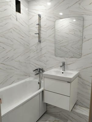 Продам двухкомнатную (2-комн.) квартиру, Мира ул, 8, Медведево пгт