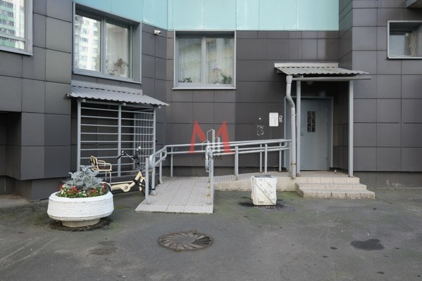 Продам однокомнатную (1-комн.) квартиру, Европейский пр-кт, 13к4, Кудрово г