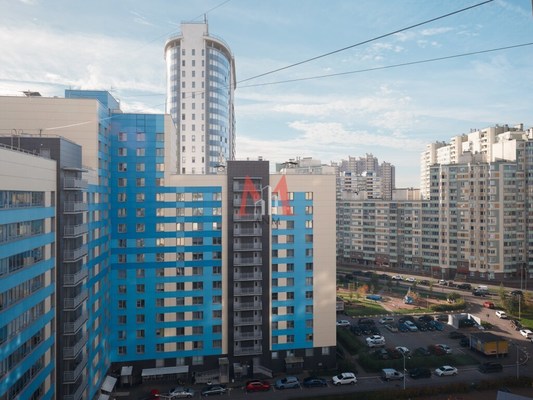 Продам однокомнатную (1-комн.) квартиру, Европейский пр-кт, 13к4, Кудрово г