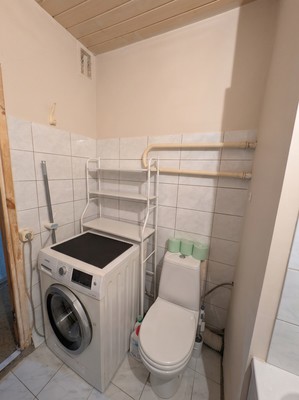 Продам многокомнатную квартиру, Верхние Поля ул, 10, Москва г