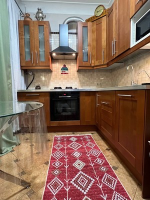 Продам двухкомнатную (2-комн.) квартиру, Ларина ул, 4, Сертолово г