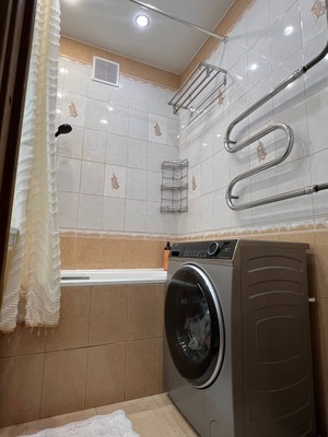 Продам двухкомнатную (2-комн.) квартиру, Ларина ул, 4, Сертолово г
