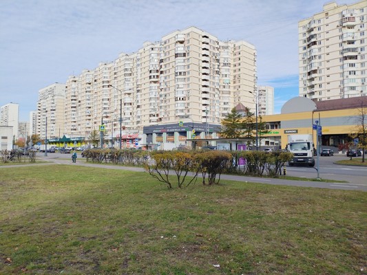 Продам двухкомнатную (2-комн.) квартиру, Марьинский б-р, 11, Москва г