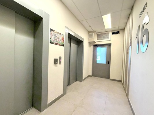 Продам трехкомнатную (3-комн.) квартиру, Полковника Романова ул, 5, Нагорное п