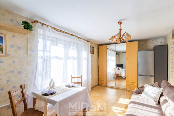 Продам двухкомнатную (2-комн.) квартиру, Тихорецкий пр-кт, 7к4, Санкт-Петербург г