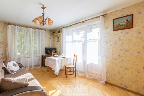 Продам двухкомнатную (2-комн.) квартиру, Тихорецкий пр-кт, 7к4, Санкт-Петербург г