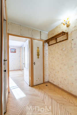 Продам двухкомнатную (2-комн.) квартиру, Тихорецкий пр-кт, 7к4, Санкт-Петербург г