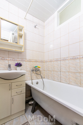 Продам двухкомнатную (2-комн.) квартиру, Тихорецкий пр-кт, 7к4, Санкт-Петербург г