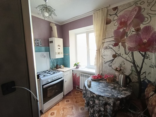 Продам двухкомнатную (2-комн.) квартиру, Горького ул, 66, Анапа г