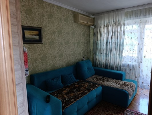 Продам двухкомнатную (2-комн.) квартиру, Горького ул, 66, Анапа г