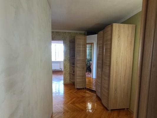 Продам двухкомнатную (2-комн.) квартиру, Горького ул, 66, Анапа г
