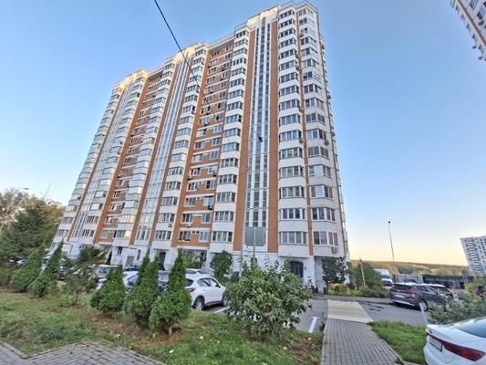 Продам двухкомнатную (2-комн.) квартиру, Северный (Купелинка мкр) кв-л, 15, Сапроново д