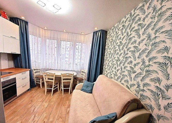 Продам двухкомнатную (2-комн.) квартиру, Северный (Купелинка мкр) кв-л, 15, Сапроново д