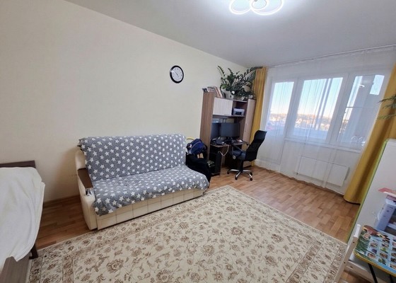 Продам двухкомнатную (2-комн.) квартиру, Северный (Купелинка мкр) кв-л, 15, Сапроново д