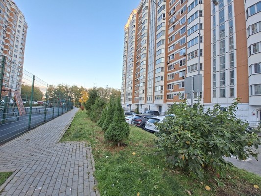 Продам двухкомнатную (2-комн.) квартиру, Северный (Купелинка мкр) кв-л, 15, Сапроново д