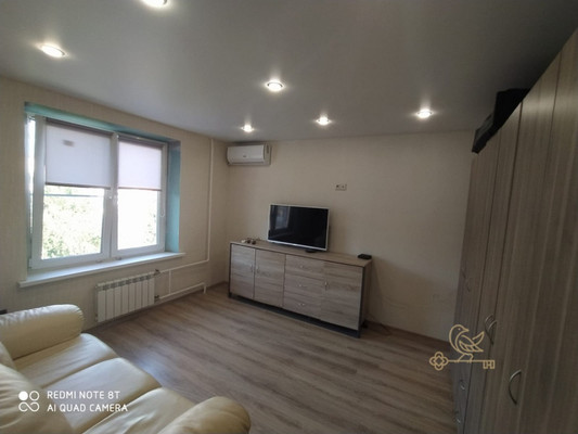 Продам двухкомнатную (2-комн.) квартиру, Ангарская ул, 1к3, Москва г