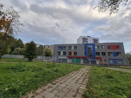 Продам двухкомнатную (2-комн.) квартиру, Ангарская ул, 1к3, Москва г