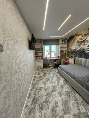 Продам трехкомнатную (3-комн.) квартиру, Победы пр-кт, 78а, Казань г
