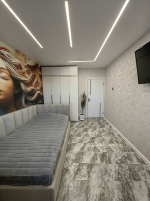 Продам трехкомнатную (3-комн.) квартиру, Победы пр-кт, 78а, Казань г