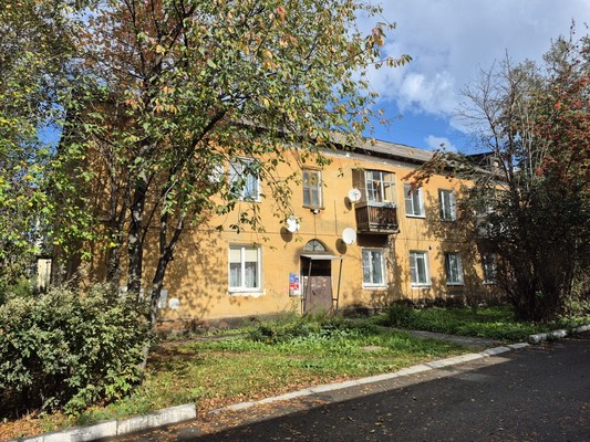 Продам двухкомнатную (2-комн.) квартиру, Циолковского ул, 27, Нижний Тагил г