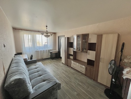 Продам трехкомнатную (3-комн.) квартиру, Зари ул, 48, Нижний Тагил г