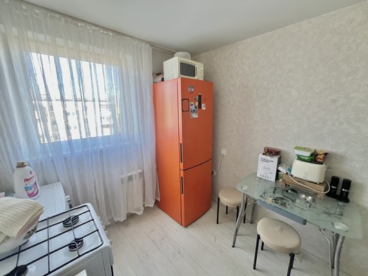 Продам трехкомнатную (3-комн.) квартиру, Зари ул, 48, Нижний Тагил г