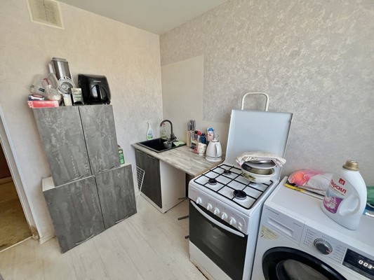 Продам трехкомнатную (3-комн.) квартиру, Зари ул, 48, Нижний Тагил г
