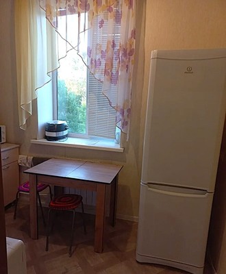 Продам двухкомнатную (2-комн.) квартиру, Энтузиастов ул, 48, Нижний Тагил г