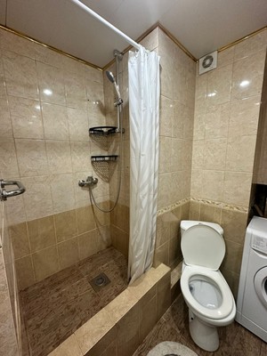 Продам однокомнатную (1-комн.) квартиру, Целинная (Центральный р-н) ул, 15кБ, Сочи г