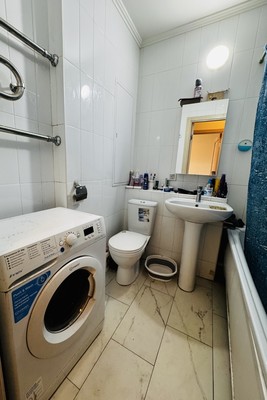 Продам однокомнатную (1-комн.) квартиру, Базовская ул, 17, Москва г