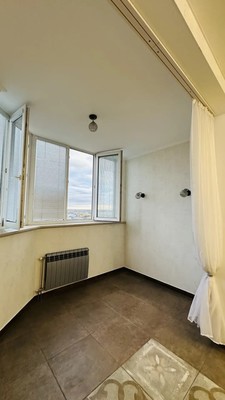 Продам однокомнатную (1-комн.) квартиру, Крымская ул, 8, Раменское г