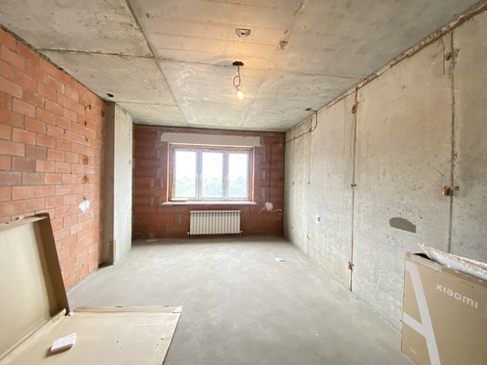 Продам двухкомнатную (2-комн.) квартиру, Колхозная ул, 52/2, Тихорецк г