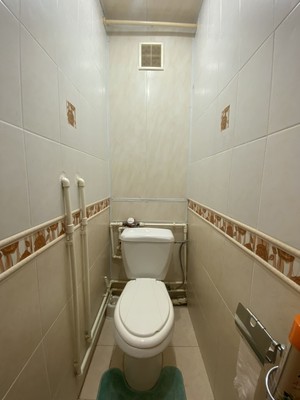 Продам двухкомнатную (2-комн.) квартиру, Московская ул, 185, Тихорецк г