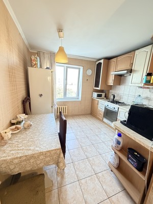 Продам двухкомнатную (2-комн.) квартиру, Кул Гали ул, 9/95, Казань г