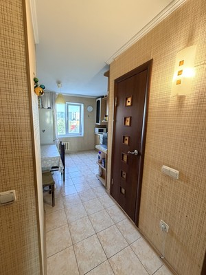 Продам двухкомнатную (2-комн.) квартиру, Кул Гали ул, 9/95, Казань г