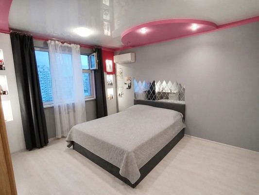 Продам трехкомнатную (3-комн.) квартиру, Дмитриевского ул, 9, Москва г