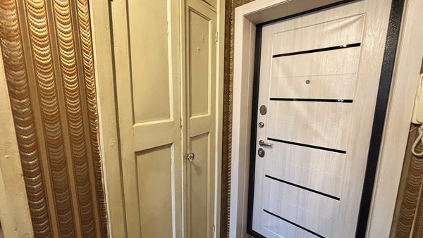 Продам двухкомнатную (2-комн.) квартиру, Андропова ул, 29/9, Ступино г