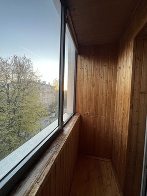 Продам трехкомнатную (3-комн.) квартиру, Лесгафта ул, 3, Казань г